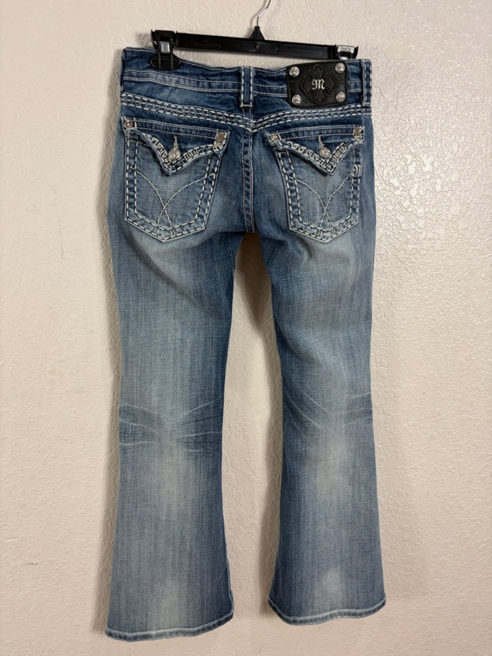 Miss Me Women's Light Blue Flare Jeans with Embroidered Pockets,Size 27. - Picture 5 of 17